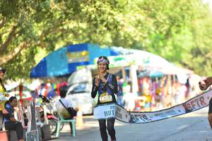 BIB: 2239
                            <button type="button" onclick="openModal(7219096)" class="btn btn-primary btn-sm float-right btn-popup" data-toggle="modal" data-target=".modal-high-quality">
                        <i class="fas fa-shopping-cart"></i> Add to Cart
                    </button>
                                            <button type="button" onclick="isThisMe(7219096, true)" class="btn btn-success btn-sm float-right btn-popup btn-isme hidden" data-toggle="tooltip" data-placement="bottom" title="นี่คือรูปของคุณใช่ไหม คลิกที่นี่เพื่อเอาเข้าอัลบั้ม">
                        <i class="fas fa-plus"></i> Add to album
                    </button>
                    <button type="button" onclick="isThisMe(7219096, false)" class="btn btn-warning btn-sm float-right btn-popup btn-isnotme hidden">
                        <i class="fas fa-ban"></i> Remove from album
                    </button>